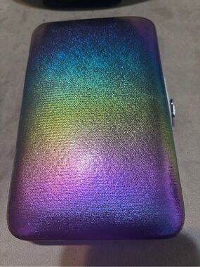 18pc Manicure Set With Iridescent Rainbow Case